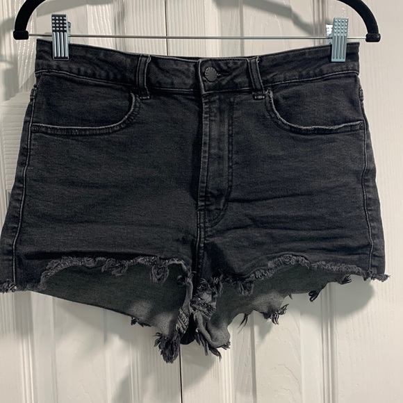 Forever 21 Black Denim Distressed Shorts - Picture 1 of 5